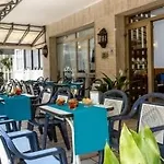 Hotel Saturno