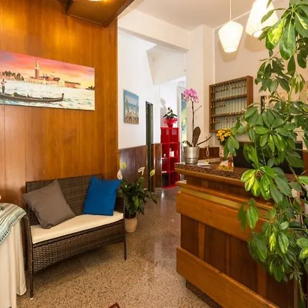 Saturno Hotel