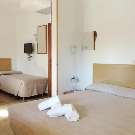 Saturno Hotel