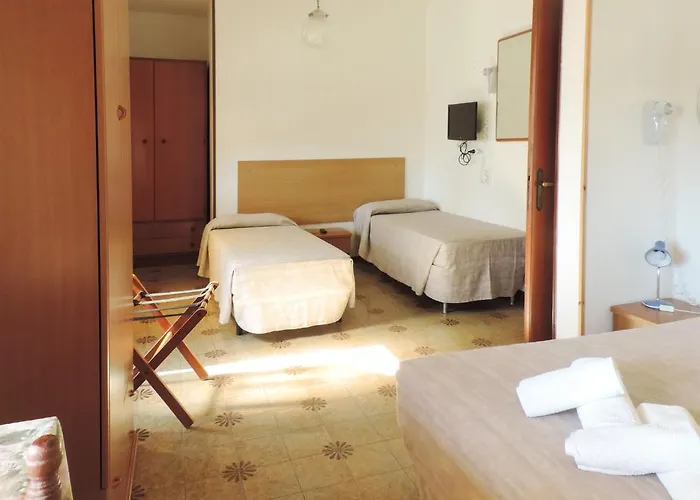 Saturno Hotell 2*
